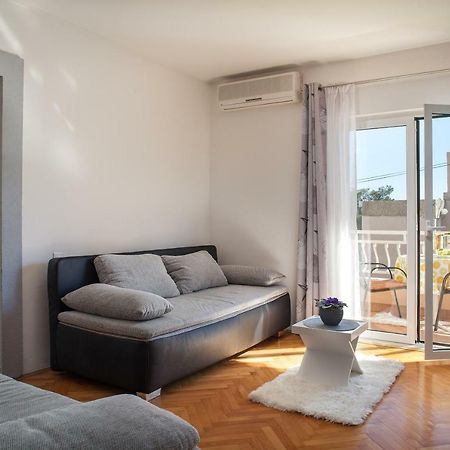 Apartments Klara มาคาร์สกา ภายนอก รูปภาพ