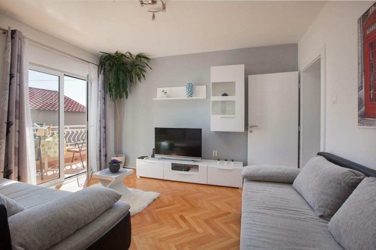 Apartments Klara มาคาร์สกา ภายนอก รูปภาพ
